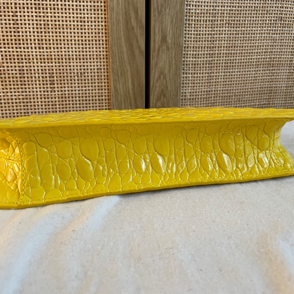 BY FAR dulce bag in yellow croc-embossed leather - Picture 7 of 12